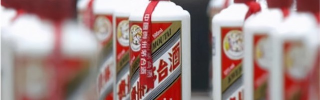 狼堡中场核心续约，年薪创队史新高纪录  