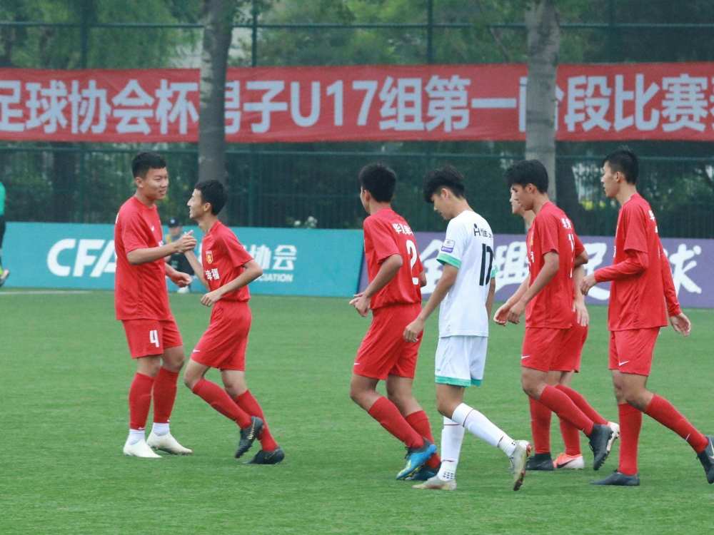  拜仁青训小将破门惊艳全场  